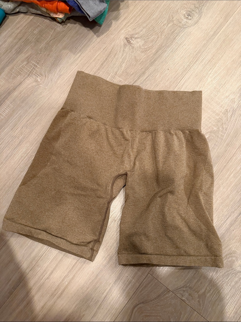 NVGTN Girls High-Waist Brown Active Shorts